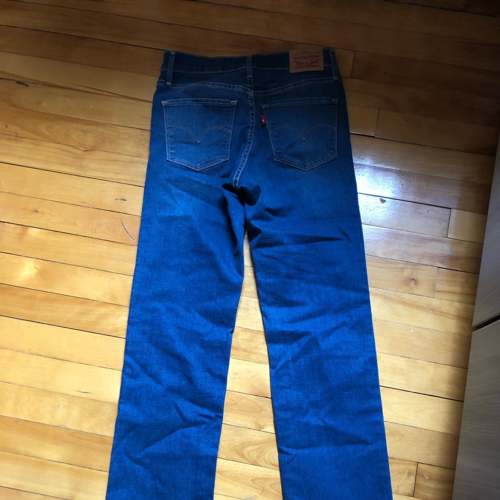 Levis jeans